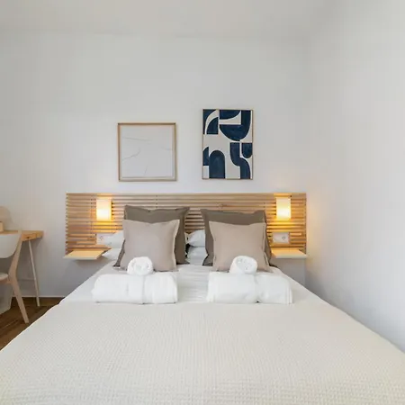 Hotel Livinn House - Self Check In L'Hospitalet de Llobregat