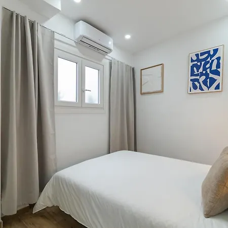 Livinn House - Self Check In L'Hospitalet de Llobregat