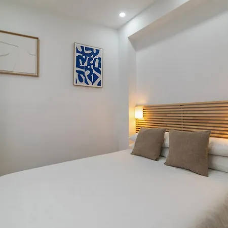 Hotel Livinn House - Self Check In L'Hospitalet de Llobregat
