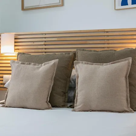 Livinn House - Self Check In L'Hospitalet de Llobregat