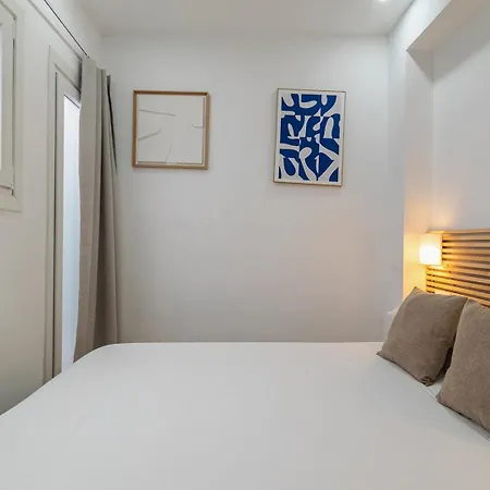 Livinn House - Self Check In Hotel *