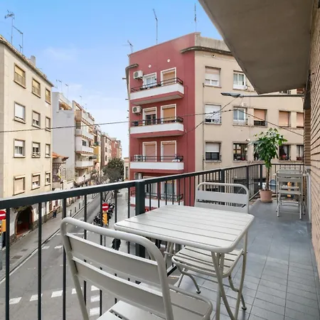 Hotel Livinn House - Self Check In L'Hospitalet de Llobregat